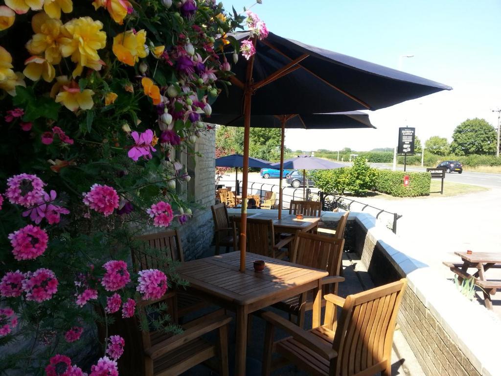Motel Sturdys Castle Kidlington Esterno foto