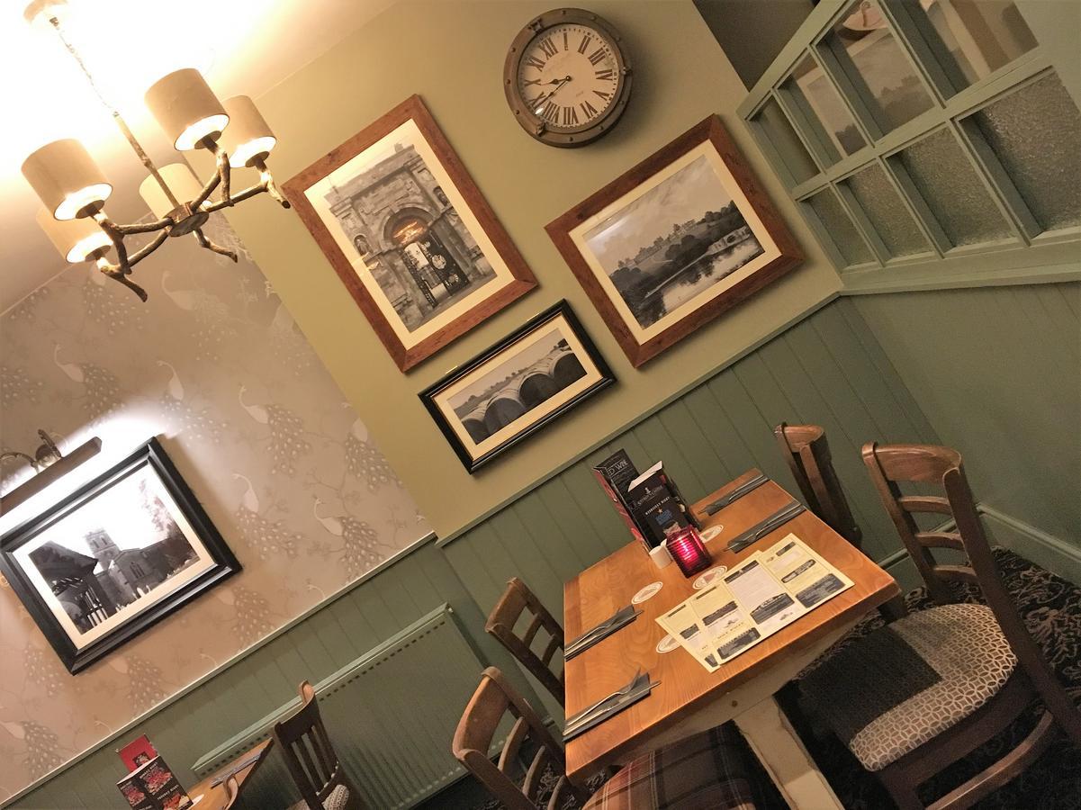Motel Sturdys Castle Kidlington Esterno foto